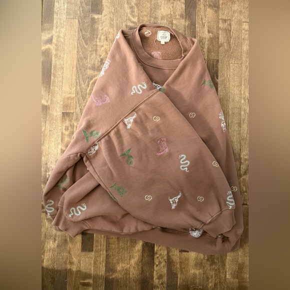 Sterling & Stitch Western Graphic Sweatshirt – Size Large, Gently Used - Picture 12 of 12